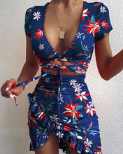 Load image into Gallery viewer, Graphic Print Mini Dress
